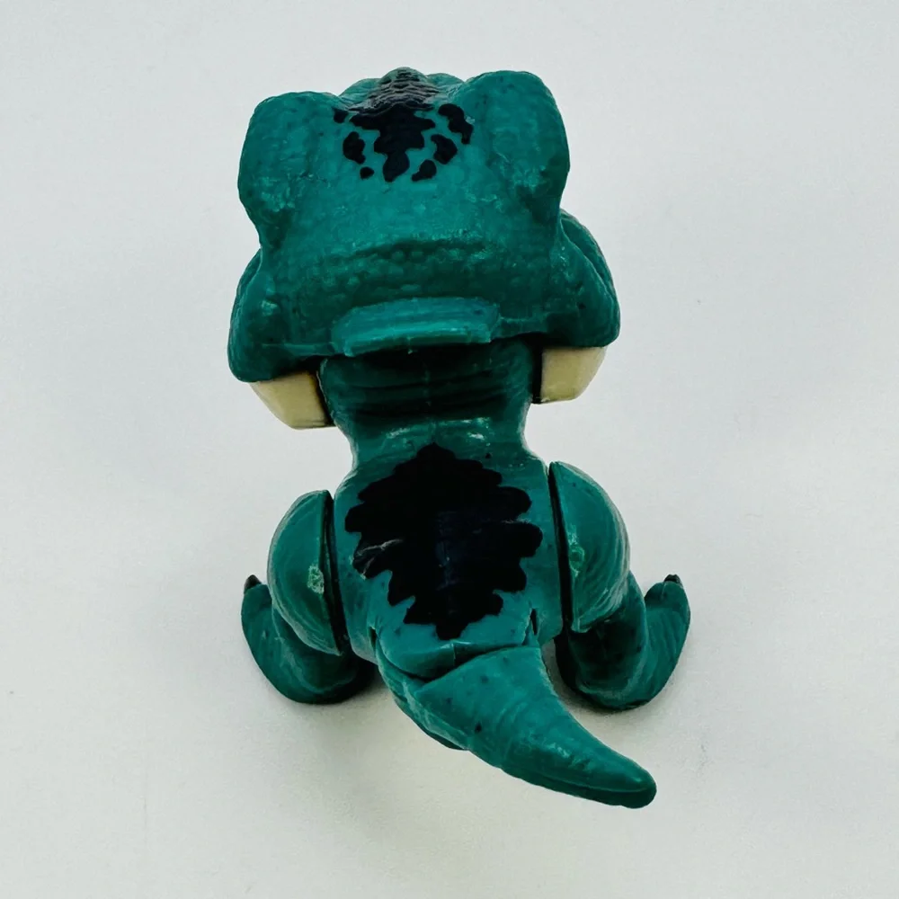 Jurassic World Snap Squad Attitudes Velociraptor Action Figure Toy 2019